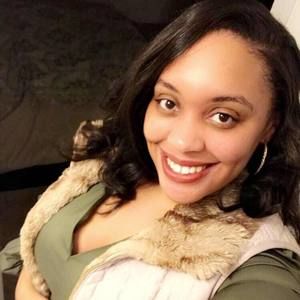 Meet your Posher, Kiona